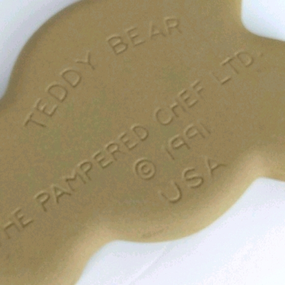 Pampered Chef Bear Cookie Mold - Picture 4 of 6
